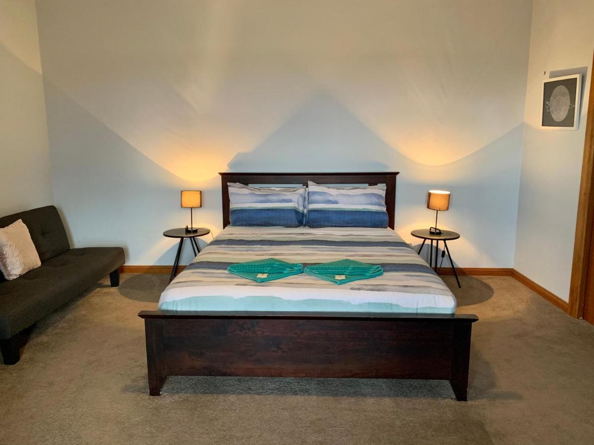 Bee'S Place - 3 Bedroom Home On 10 Acres Of Land With Distant Ocean Views Emu Bay Ngoại thất bức ảnh